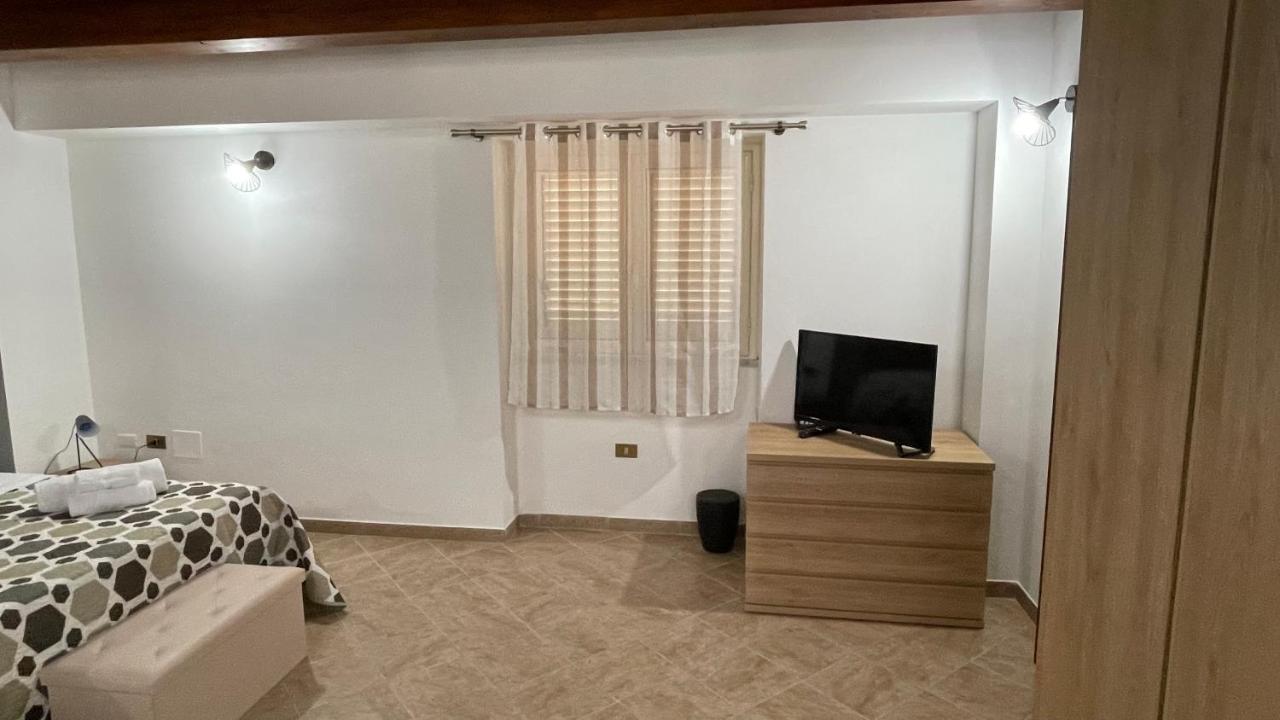 Casa Vacanze Antico Cortile Delle Palme Villa Villagrazia Di Carini ภายนอก รูปภาพ