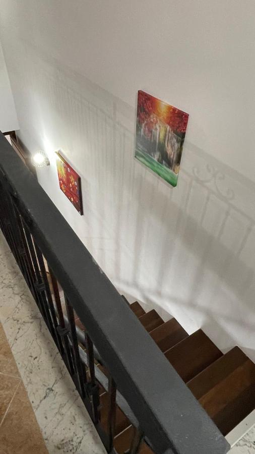 Casa Vacanze Antico Cortile Delle Palme Villa Villagrazia Di Carini ภายนอก รูปภาพ